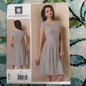 Vogue sewing pattern uncut V1499